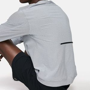 Outdoor Voices men’s long sleeve striped Linesmen